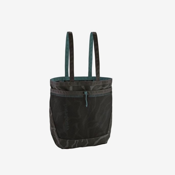 Selling my Patagonia 3 set waterproof sold together!! Great for traveling. - Picture 10 of 14